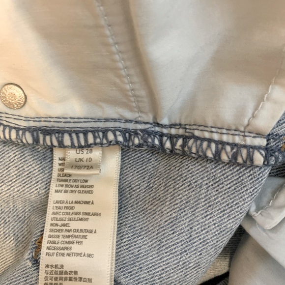 We the free (Free people) High Rise- size 28 curvy bottom - Picture 5 of 6